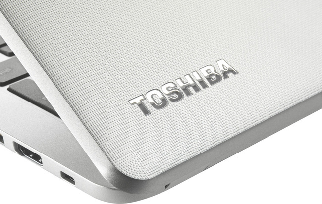 Toshiba-06.jpg