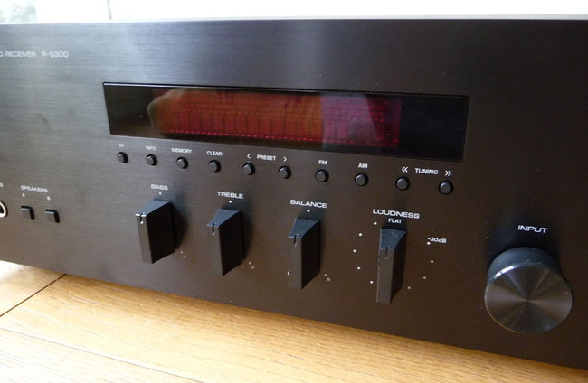 Yamaha-ampli-P1140812_2.jpg