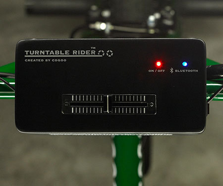 Turntable-Rider-02.jpg