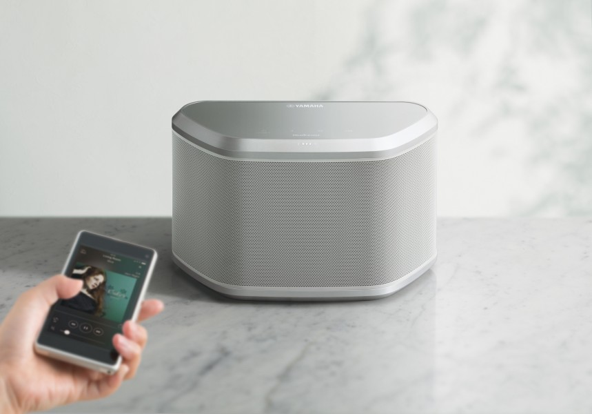 Test de l'enceinte Bluetooth radio FM Geneva Lab Sound System Model S - Le  Monde Numérique