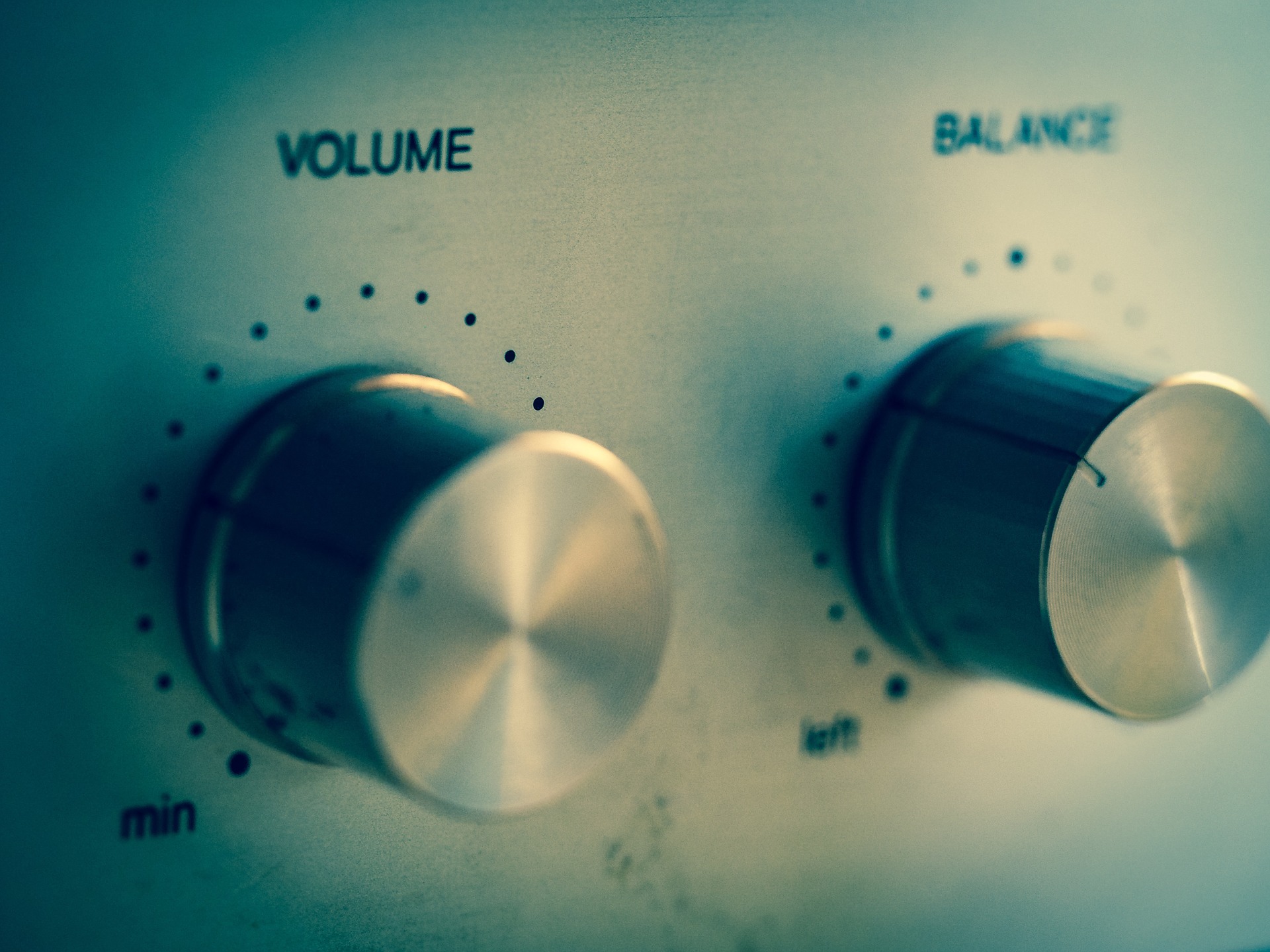 volume-949240_1920 volume-949240_1920