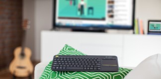 Logitech K400 Plus