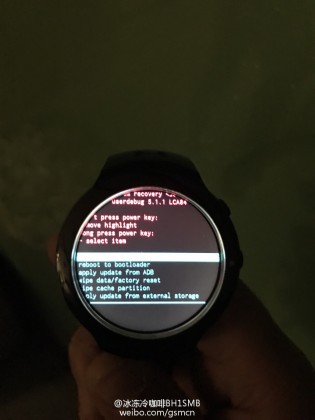 montre htc 04 315x420 - La montre connectée HTC se dévoile en photos