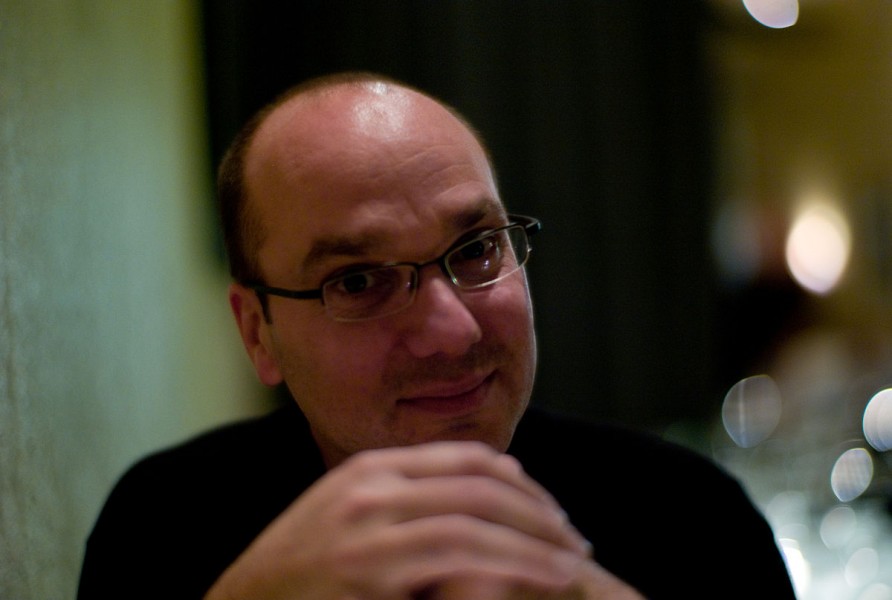 1200px-Andy_Rubin