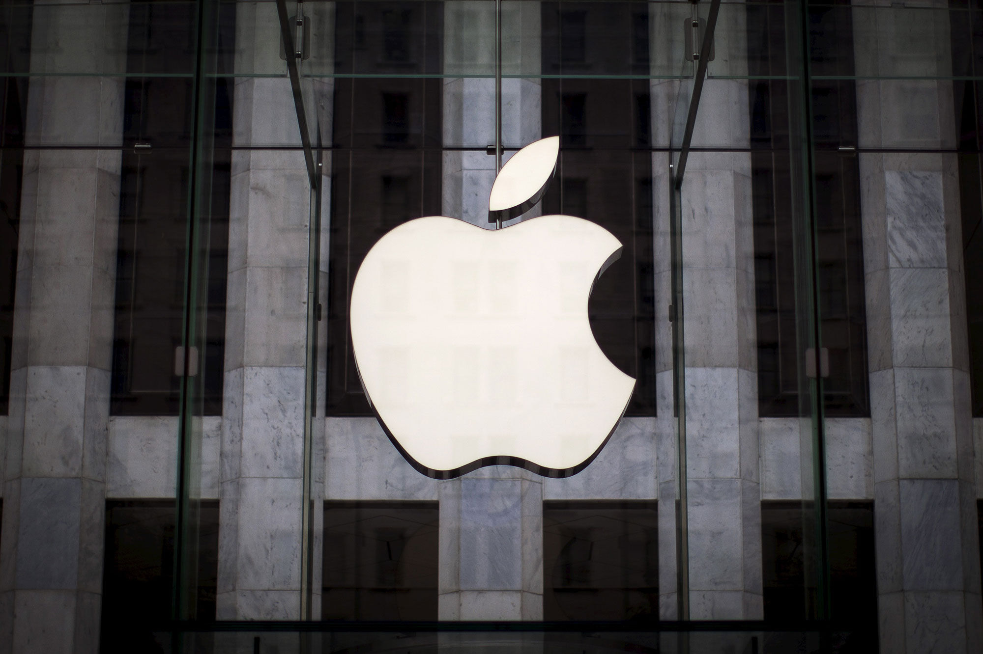 apple apple