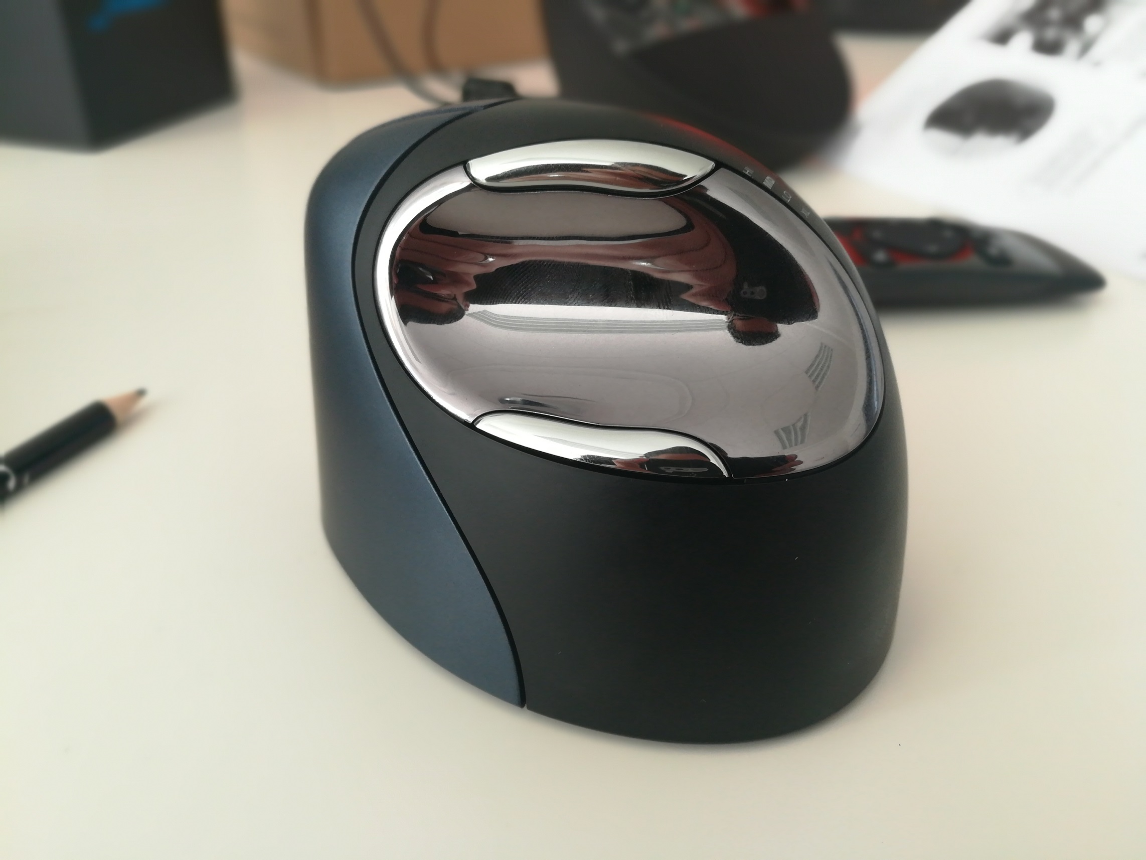 Souris verticale VerticalMouse 4 Souris verticale VerticalMouse 4