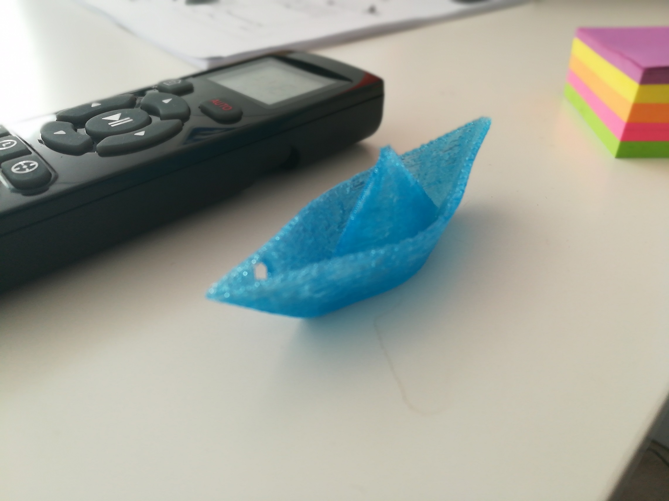 Bateau imprimé par l'imprimante 3D da Vinci Mini XYZ Printing Bateau imprimé par l'imprimante 3D da Vinci Mini XYZ Printing