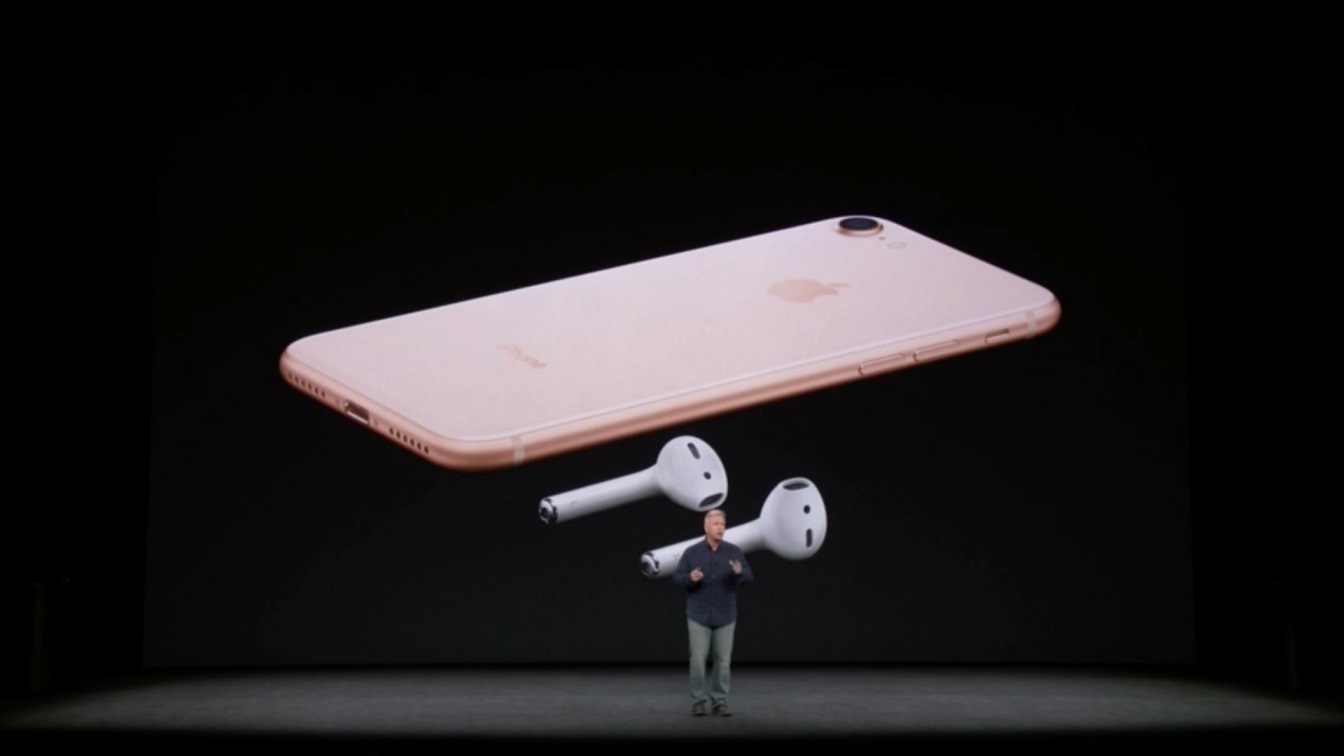 iPhone 8 et AirPods iPhone 8 et AirPods