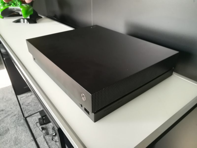 Xbox One X