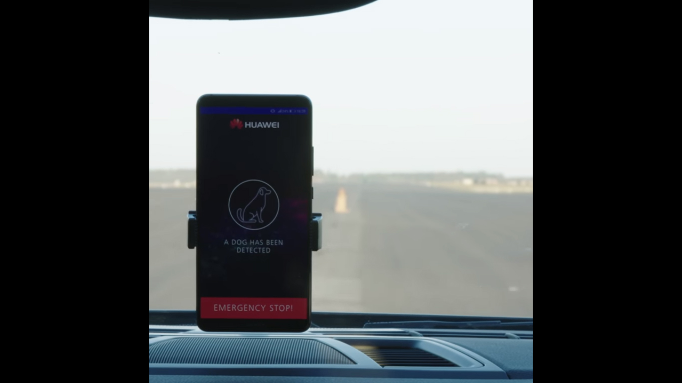 Huawei utilise son Mate 10 Pro pour piloter une voiture autonome !