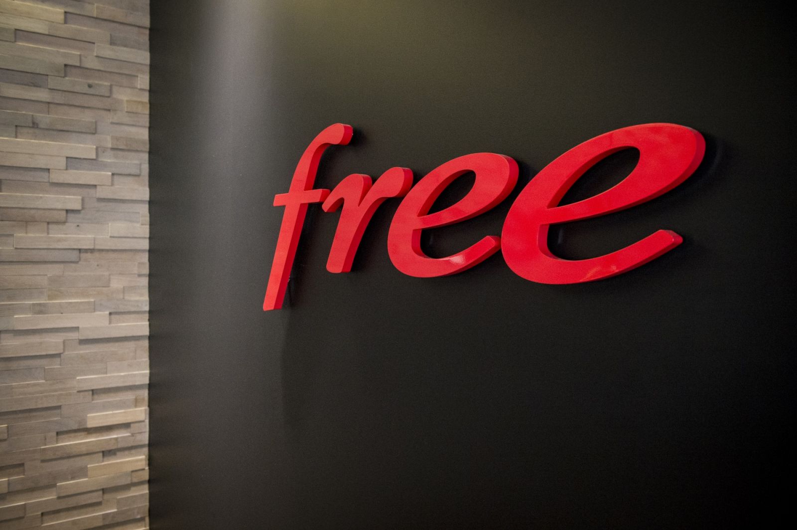 Free prolonge ses offres Free Mobile et Freebox !