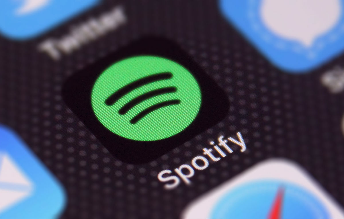 2 millions de personnes utilisent une version piratée de Spotify Premium, pourtant le service de streaming se place toujours devant Apple Music 2 millions de personnes utilisent une version piratée de Spotify Premium, pourtant le service de streaming se place toujours devant Apple Music