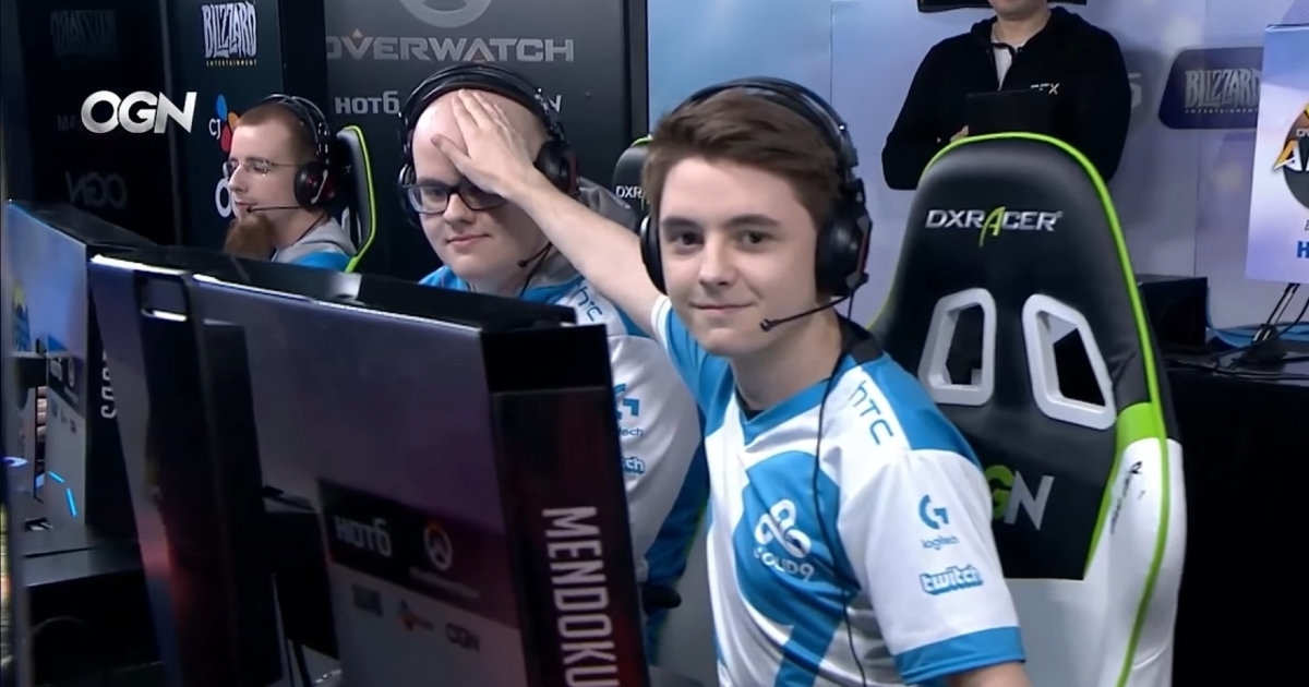 eSport : il retire son fils de l'école pour qu'il devienne joueur pro sur Overwatch eSport : il retire son fils de l'école pour qu'il devienne joueur pro sur Overwatch
