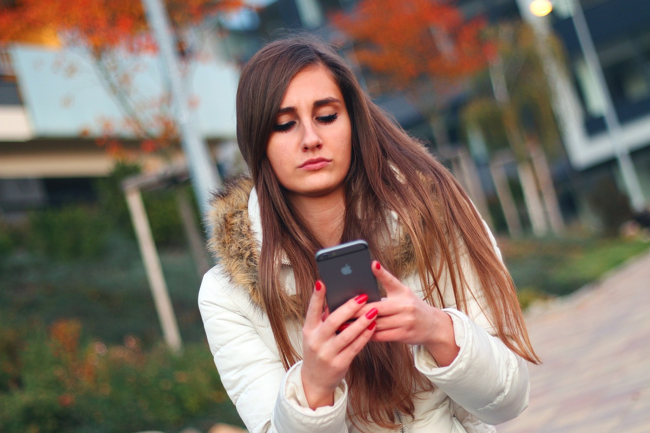 82 % des ados Américains préfèrent les iPhone Entre Android et iPhone, c'est Apple pour 82 % des jeunes Américains