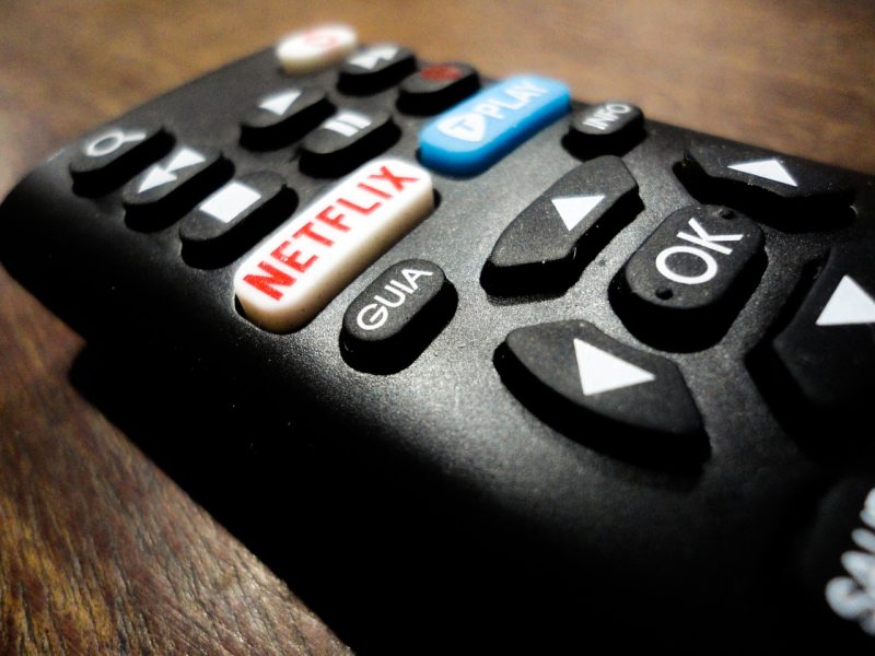 Chaque mois en France, Netflix accueille 100 000 nouveaux abonnés 