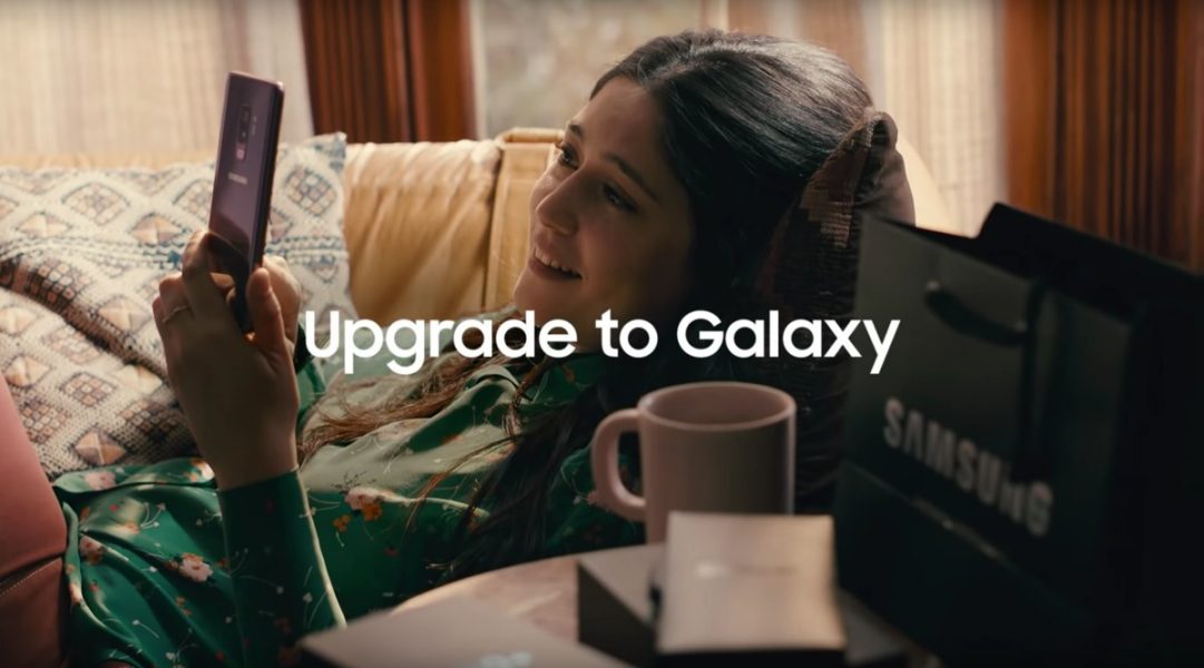 Samsung se moque de l'iPhone 6 et de sa batterie L'iPhone 6 et sa batterie moqués par Samsung dans une publicité