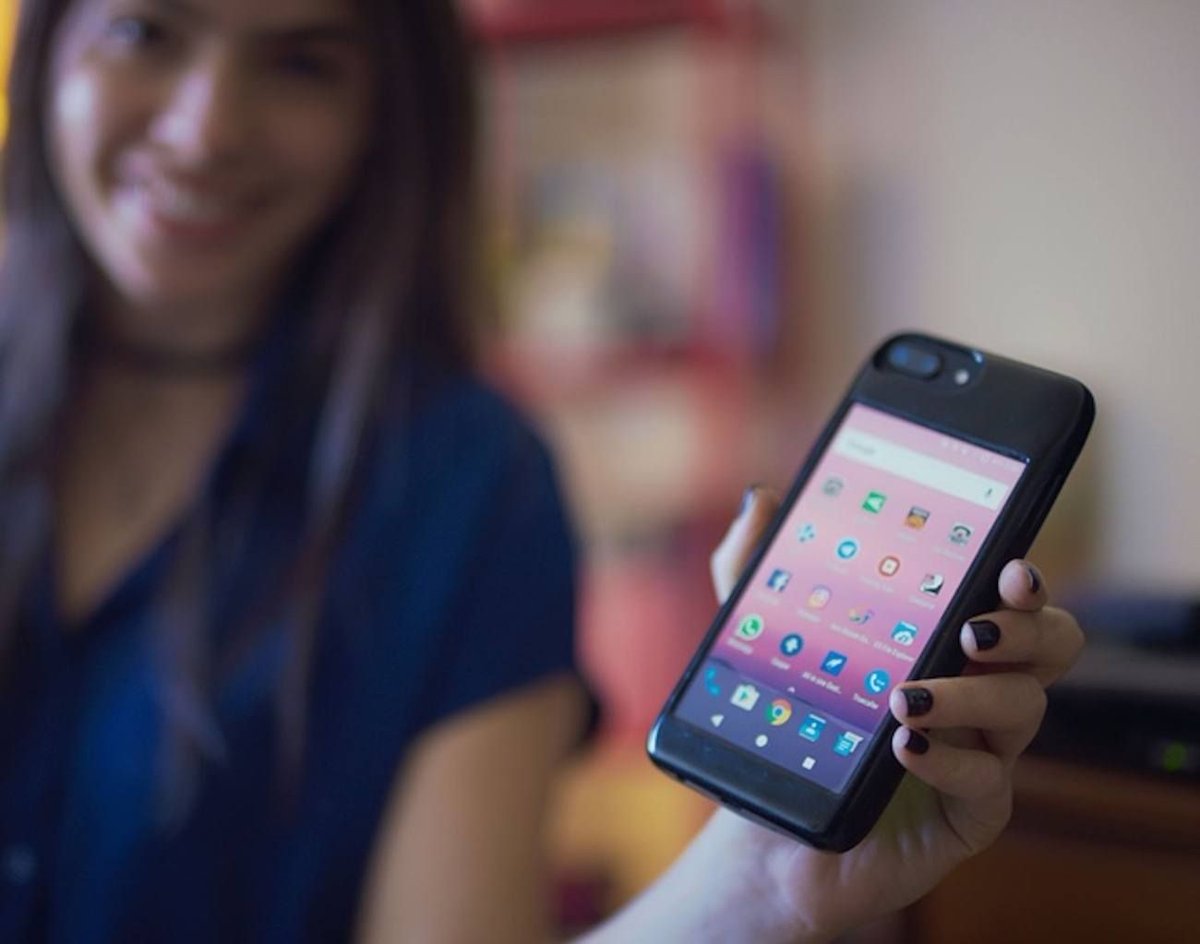 Eye SmartCase, votre iPhone devient un smartphone sous Android ! Eye SmartCase, la solution pour coupler iPhone et Android