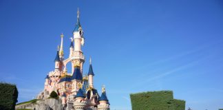 Éviter la queue à Disneyland Paris ? Un hacker a trouvé la solution !