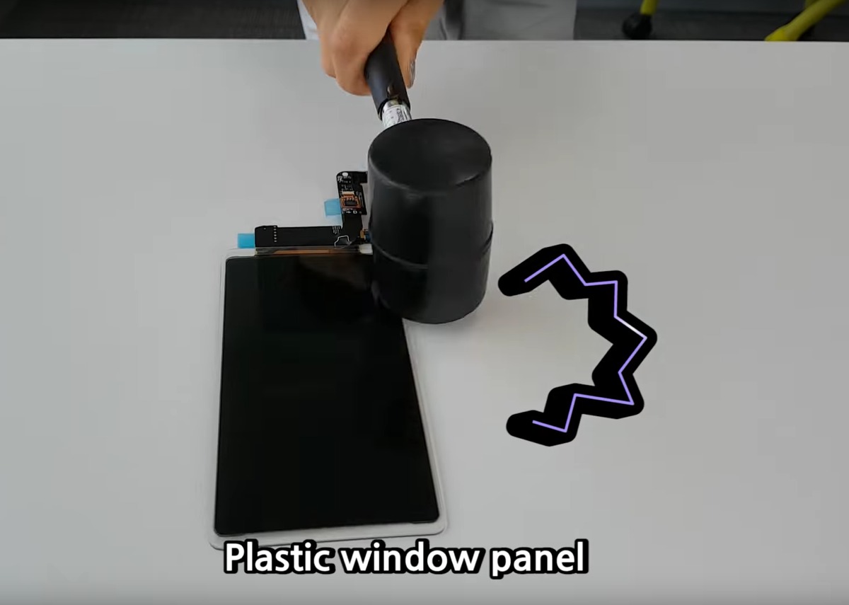 Un écran OLED incassable pour smartphone présenté par Samsung Samsung présente un écran OLED pour smartphone incassable