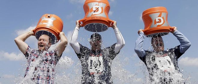 Ice bucket challenge