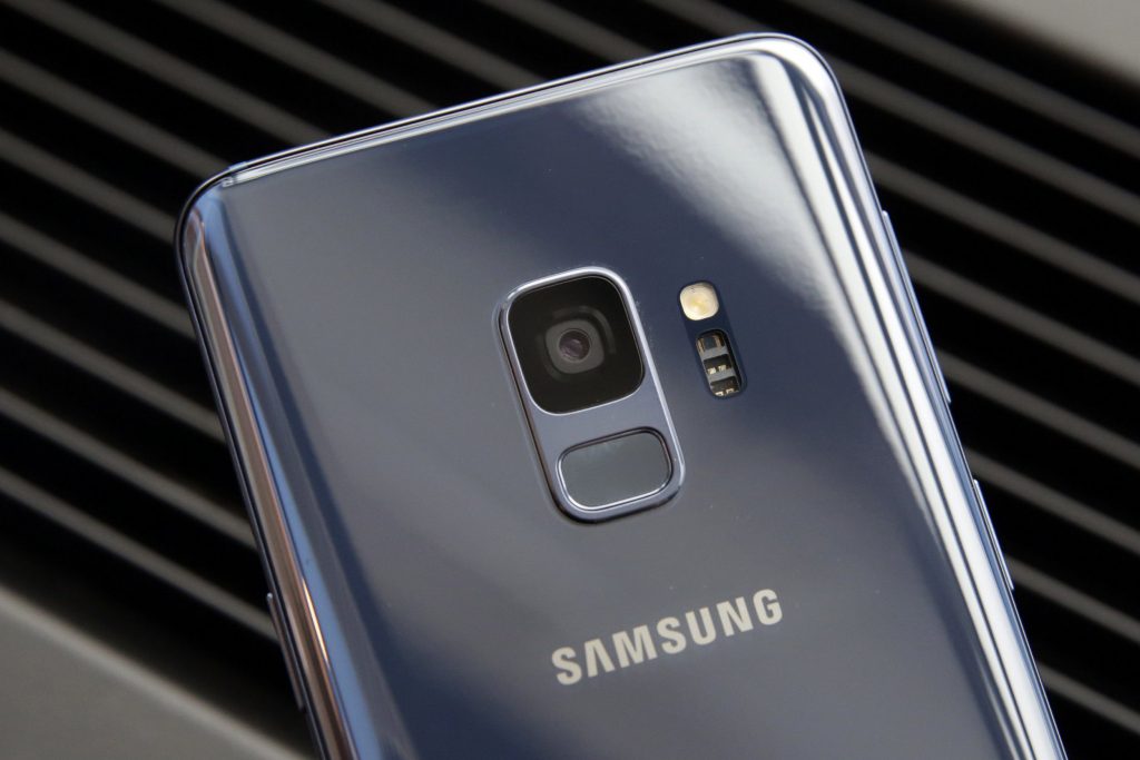 Samsung Galaxy S9 Lutte contre les spycams en Corée du Sud avec des autocollants