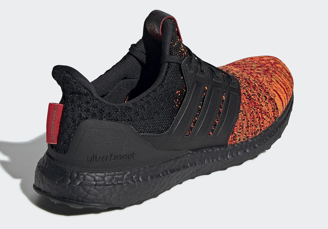 L'une des deux paires Adidas Game of Thrones L'une des deux paires Adidas Game of Thrones