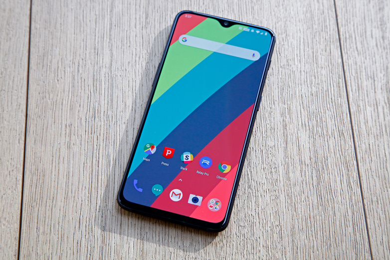 OnePlus 6T McLaren : un smartphone avec 10 Go de RAM et 256 Go de stockage OnePlus 6T McLaren : un smartphone avec 10 Go de RAM et 256 Go de stockage