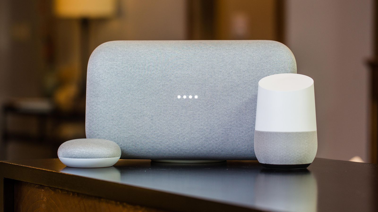 Les trois versions du Google Home Google Assistant, l'enceinte connectée la plus intelligente ?