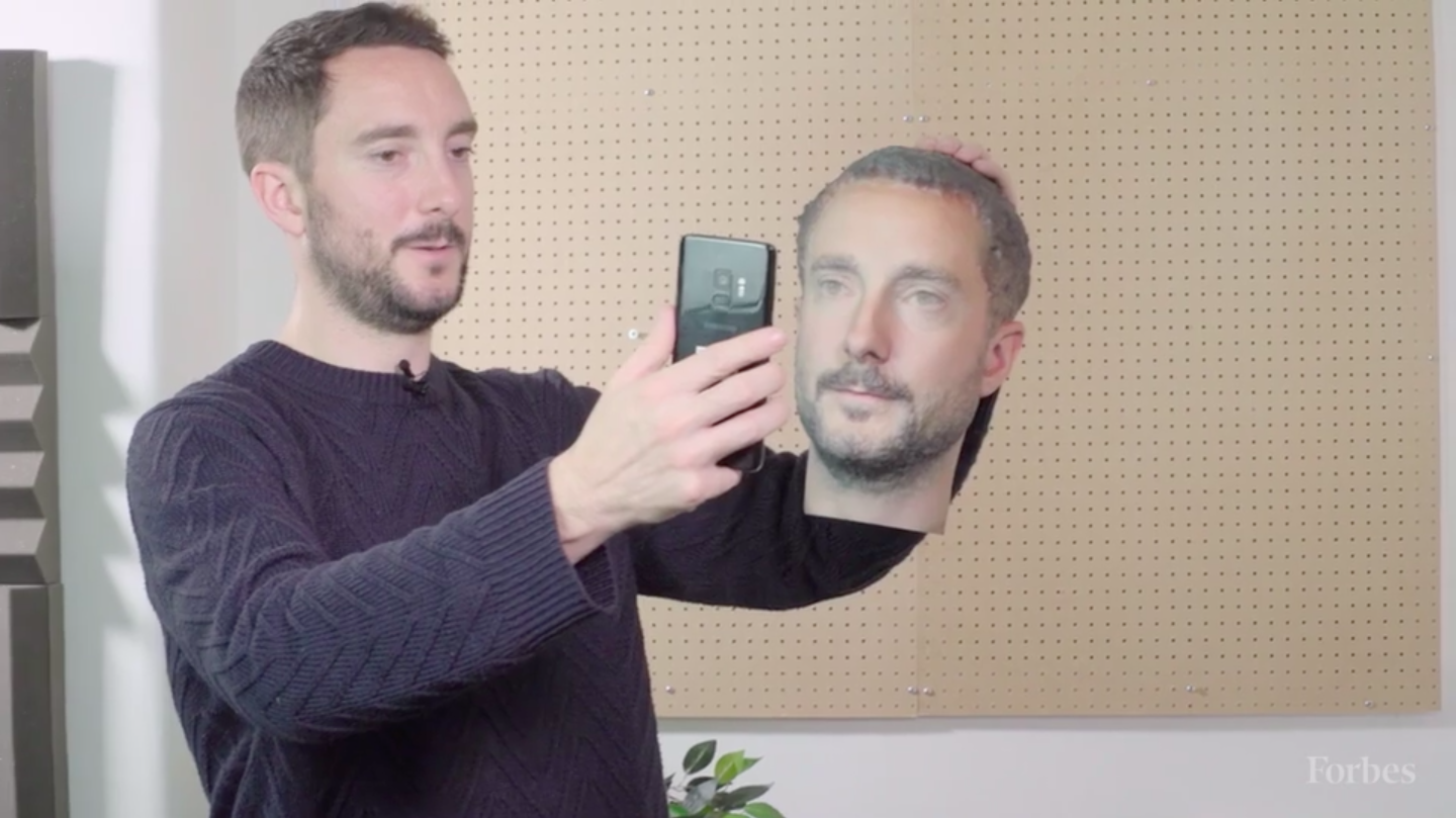 Samsung Galaxy S9 iPhone X : une tête imprimée en 3D ne parvient pas à berner Face ID