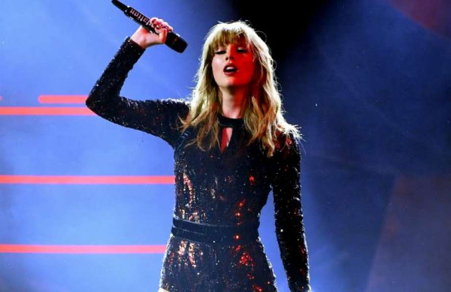 Taylor Swift scanne son public avec la reconnaissance faciale