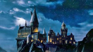 Harry Potter : les fans dégoûtés après une révélation sur les toilettes de Poudlard