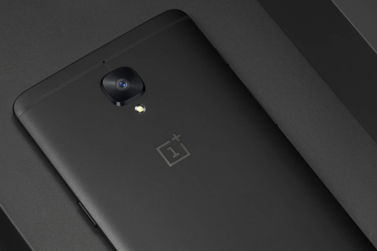 OnePlus 3T Une nouvelle (et dernière) mise à jour pour les OnePlus 3 et 3T ?